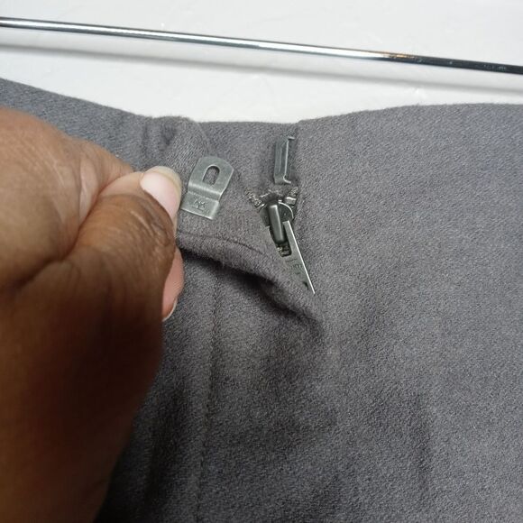 ALLSAINTS Italian Cloth High Waist Cuffed Hem Shorts - Picture 4 of 5